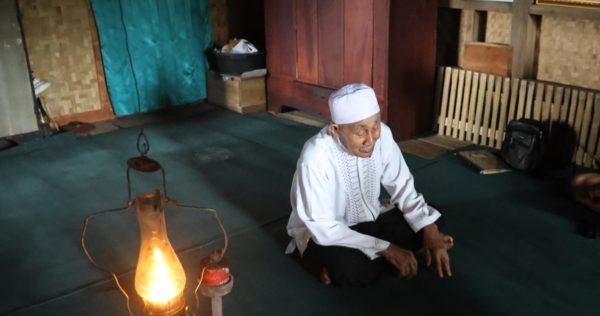 Rumah Adat Cikondang